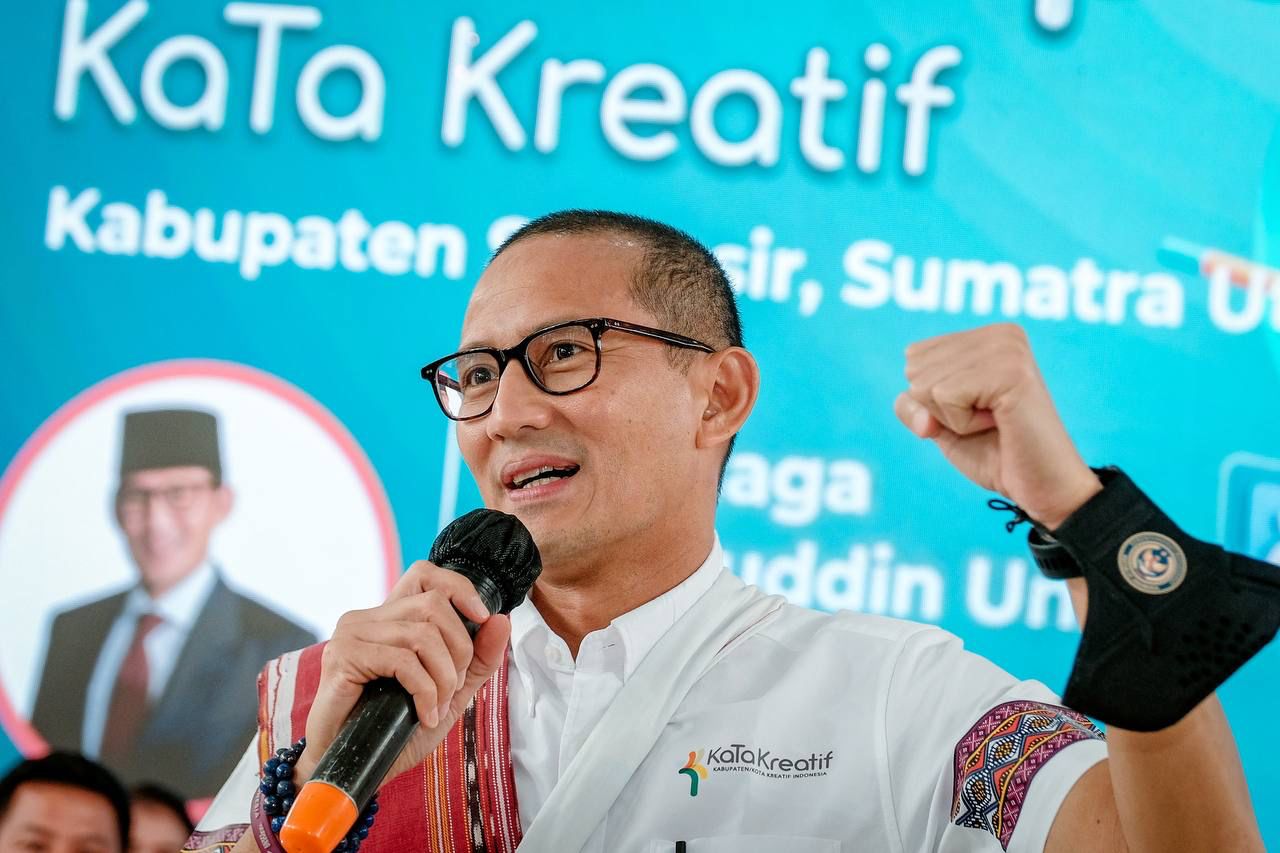 Siaran Pers Menparekraf Perkuat Ekosistem Ekraf Kabupaten Samosir